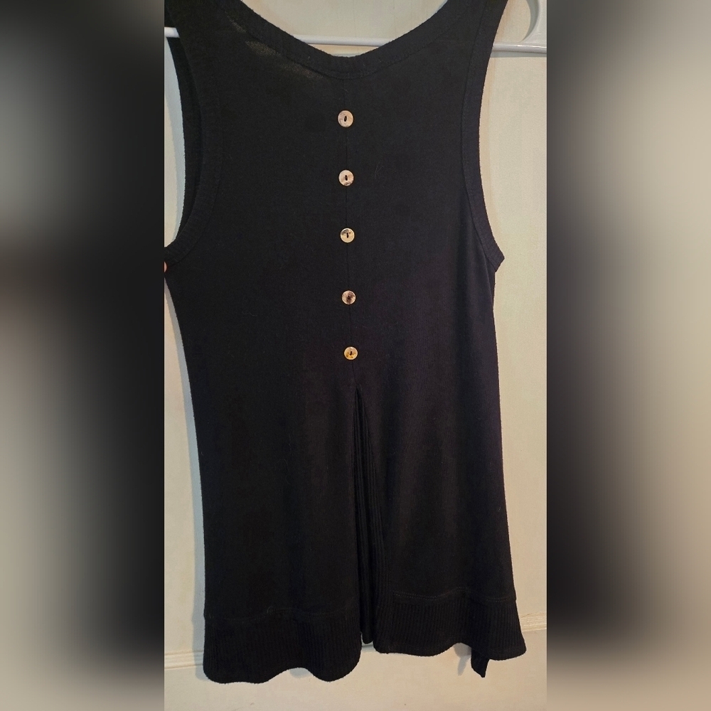 Coin 1804 | Women’s Sleeveless Button Back Knit Tank Top | Size: S | Black - Picture 8 of 12